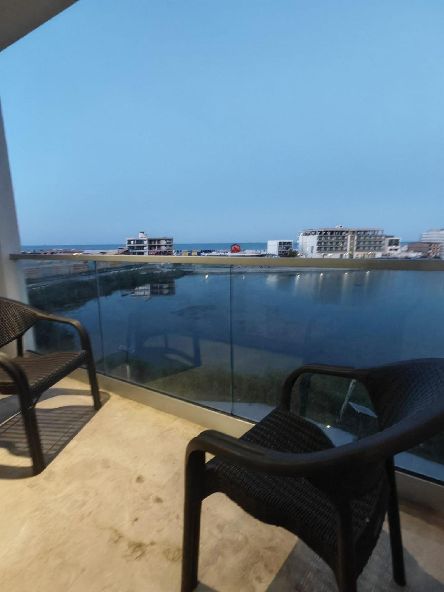 White Boutique Hotel- Eforie Nord Exterior photo
