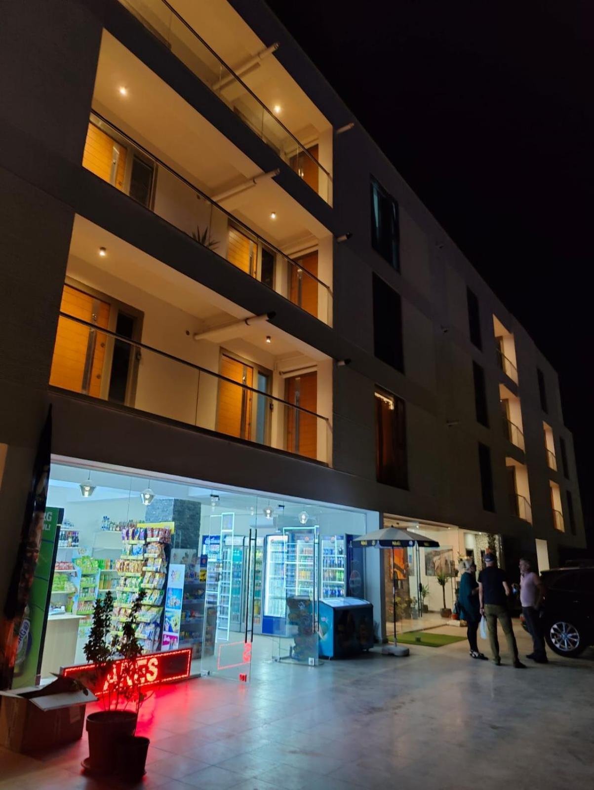 White Boutique Hotel- Eforie Nord Exterior photo